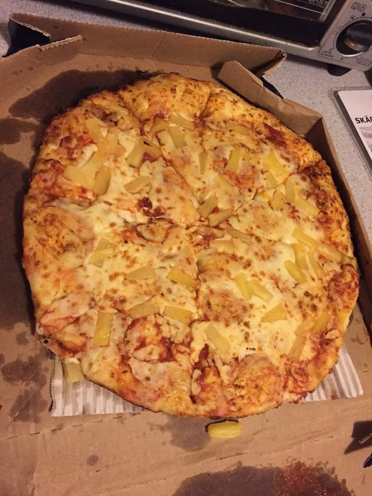 Hawaiian Pizza